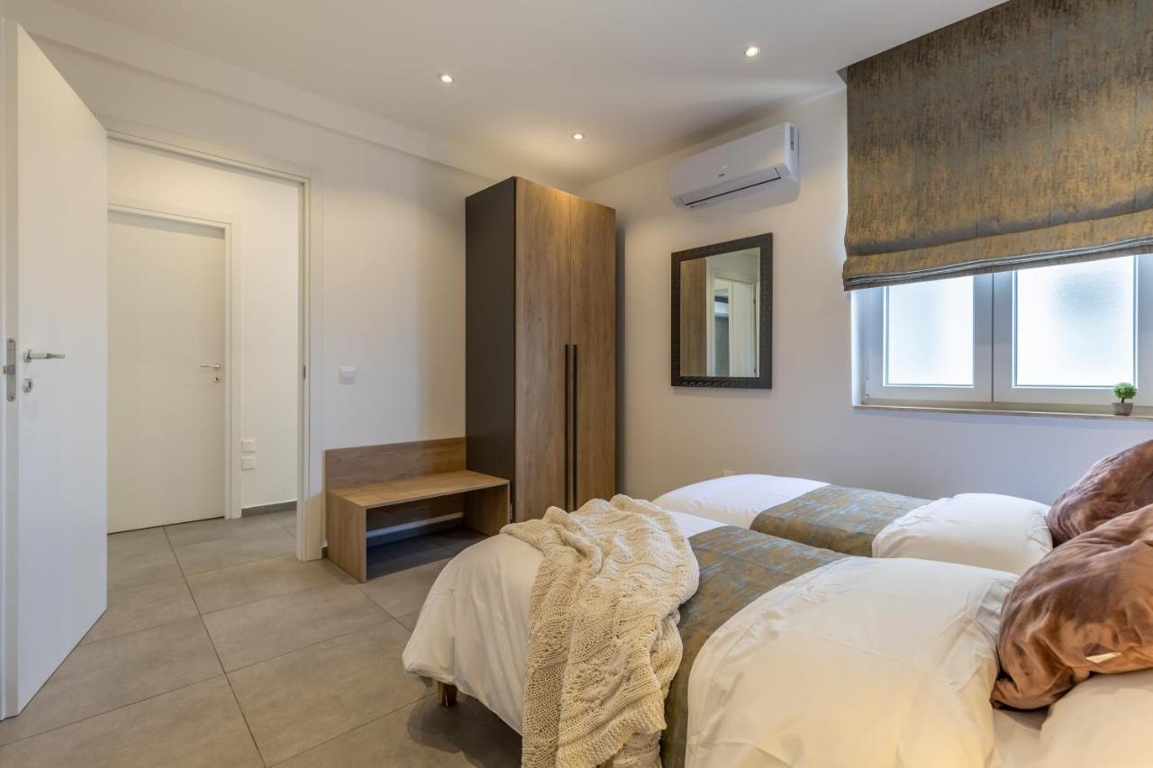 Appartement Seaside Luxury In Pembroke St Julians Extérieur photo