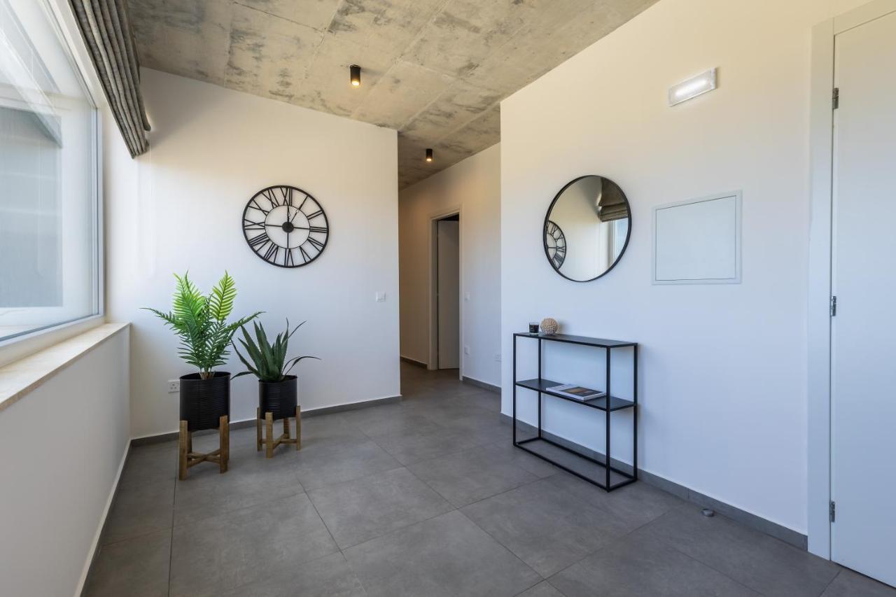 Appartement Seaside Luxury In Pembroke St Julians Extérieur photo